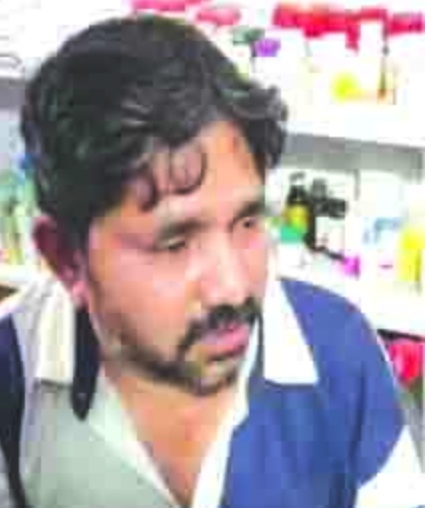 हरिद्वार: नकली नोटों से खरीदारी कर रहे व्यक्ति को दुकानदारों ने पकड़ा