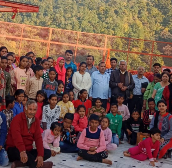 हरिद्वार: सेवा भारती,रानीपुर ने किया वार्षिक वन विहार कार्यक्रम का आयोजन