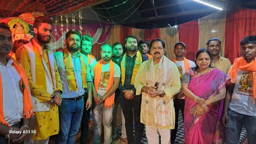 कष्टों को दूर करते है विघ्न विनायक भगवान गणेश-डा.विशाल गर्ग