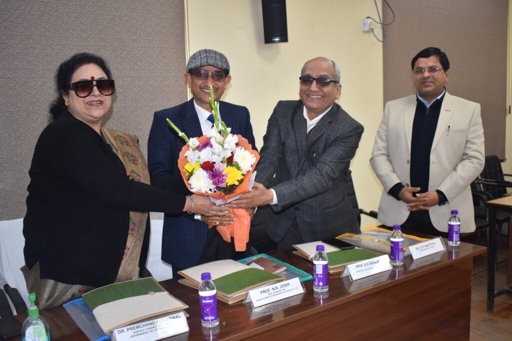 शोध ऐसा हो जो समाज के लिए लाभदायक हो, शोध ऐसा ना हो जो पन्नों में दबा रहे : प्रो एन. के. जोशी