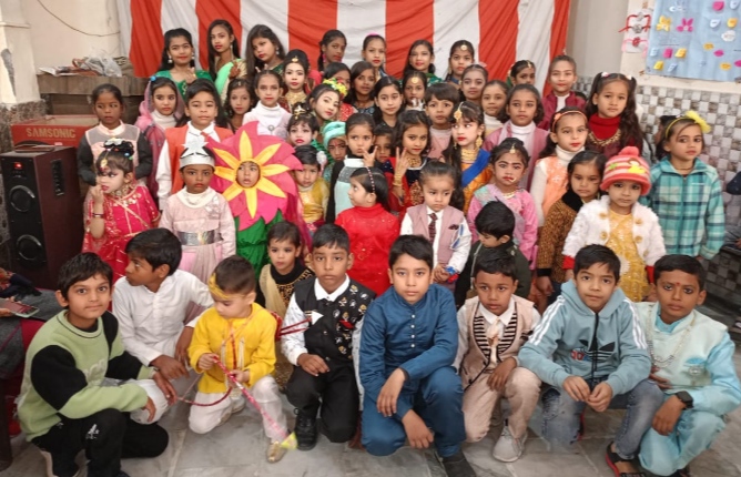 हरिद्वार: ज्वालापुर के सतनाम किड्स प्ले स्कूल धीरवाली में हुआ फैन्सी ड्रेस कंपटीशन