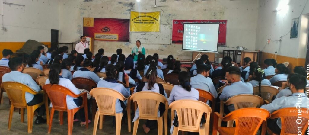 डाकपत्थर बी एड संकाय में नंदी फाऊंडेशन द्वारा व्यवसायिक दक्षता पर छः दिवसीय प्रशिक्षण कार्यक्रम का आयोजन