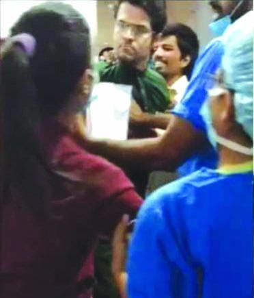 एम्स ऋषिकेश में डाक्टर ने नर्स को मारा थप्पड़, हंगामे के बाद डाक्टर संस्पेड, मुकदमा दर्ज