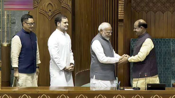 ओम बिरला बने स्पीकर, प्रधानमंत्री मोदी और राहुल गांधी ने आसान तक पहुंचाया