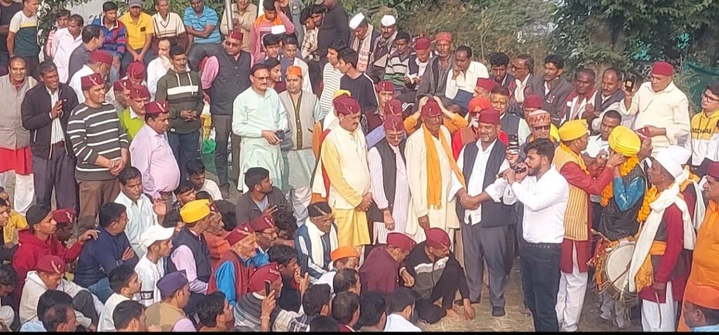 बमण गांव में 9 दिनों तक चलने वाले पांडव महायज्ञ की विधि विधान पूर्वक पूजा अर्चना के बाद हुआ संपन्न