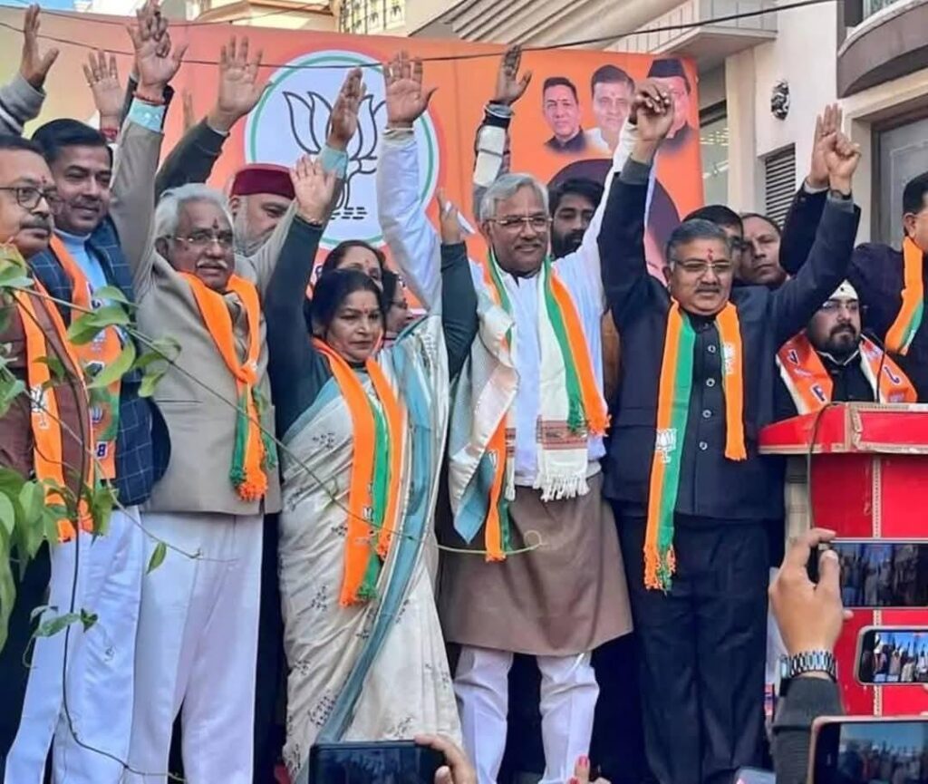 भाजपा मेयर प्रत्याशी किरण जैसल के मुख्य चुनाव कार्यालय का विधिवत पूजन के साथ हुआ उद्घाटन
