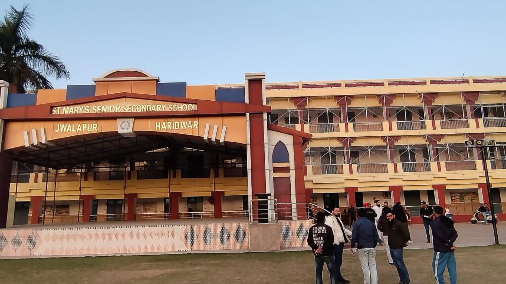 हरिद्वार :ज्वालापुर वार्ड 32 सेंट मैरी स्कूल में हुई 62% वोटिंग