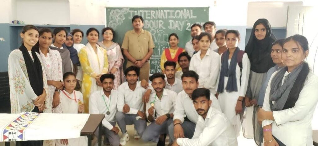 धनौरी पीजी कॉलेज, हरिद्वार में अंतर्राष्ट्रीय मजदूर दिवस पर संगोष्ठी एवं भाषण प्रतियोगिता का आयोजन