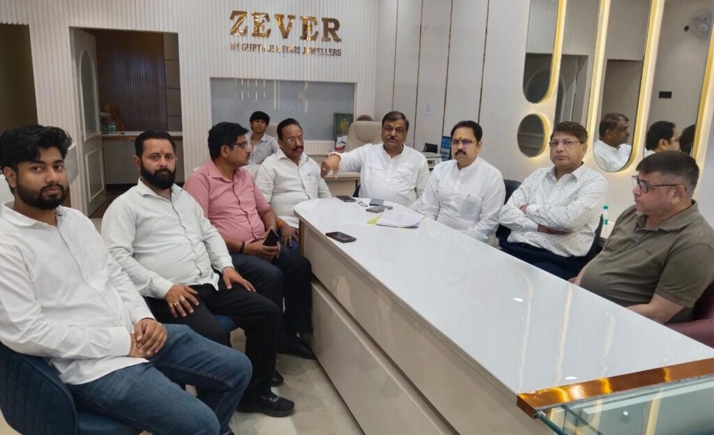 हरिद्वार: सर्राफा कारोबारियों ने जमीन पर कब्जे के प्रयास को नाकाम करने पर जताया पुलिस का आभार