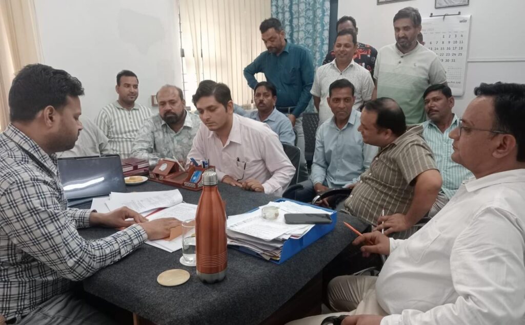 उत्तराखंड जल संस्थान हरिद्वार-अधिशासी अभियंता तथा कर्मचारी संघ के मध्य वार्ता सफलतापूर्वक संपन्न