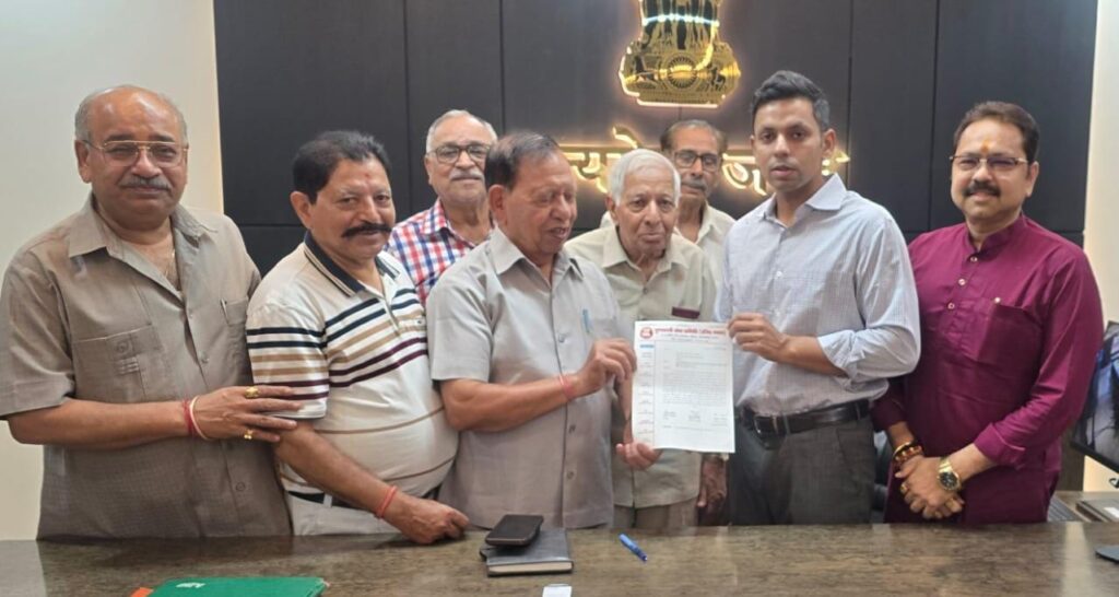 हरिद्वार: पुण्यदायी सेवा समिति न्यास ने की कनखल चौक बाजार में भगवान भोलेनाथ परिवार की मूर्ति स्थापित करने की मांग