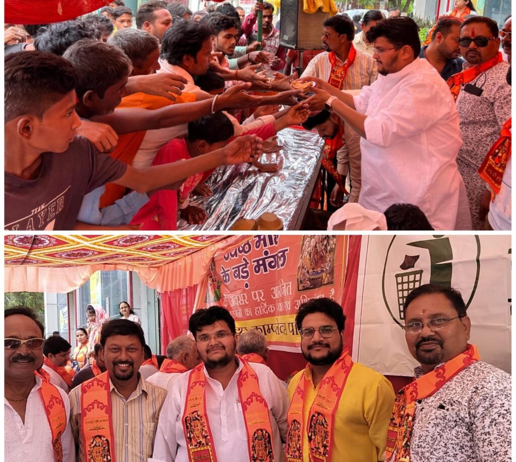 लखनऊ: मयूर काम्प्लेक्स के व्यापारीयों ने चौथे बड़े मंगल पर सामूहिक हनुमान चालीसा एवं विशाल भंडारे का किया आयोजन
