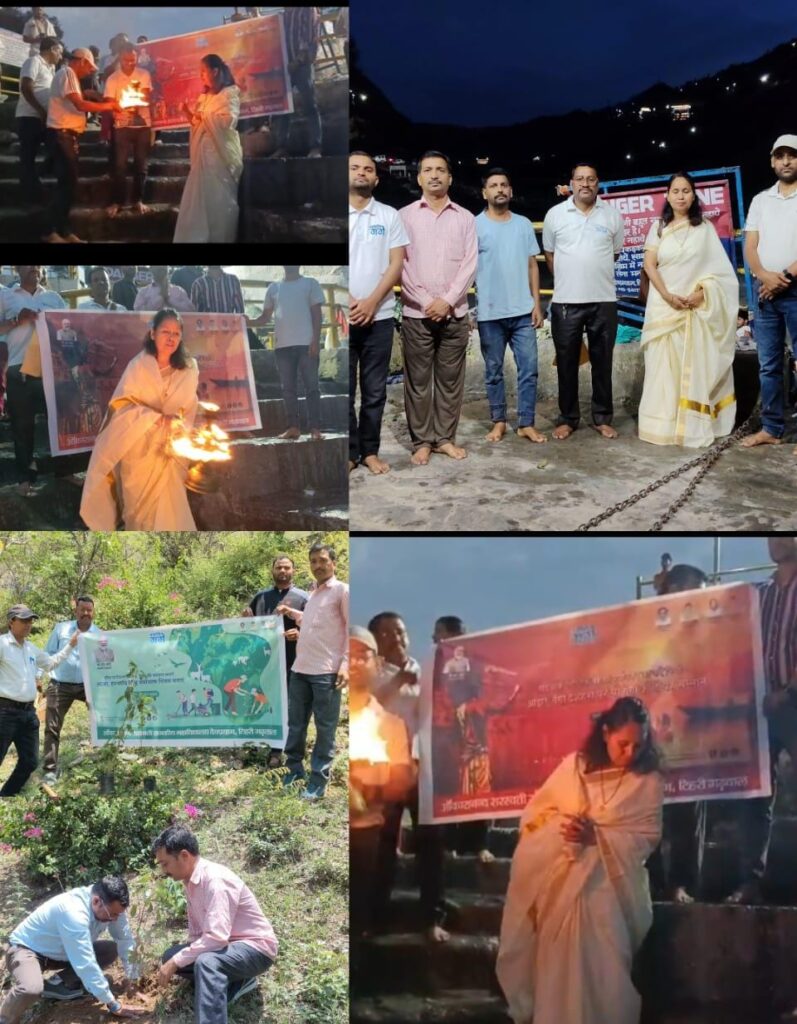 महाविद्यालय देवप्रयाग द्वारा गंगा दशहरा के उपलक्ष्य में संगम स्थल पर हुआ भव्य गंगा आरती का आयोजन