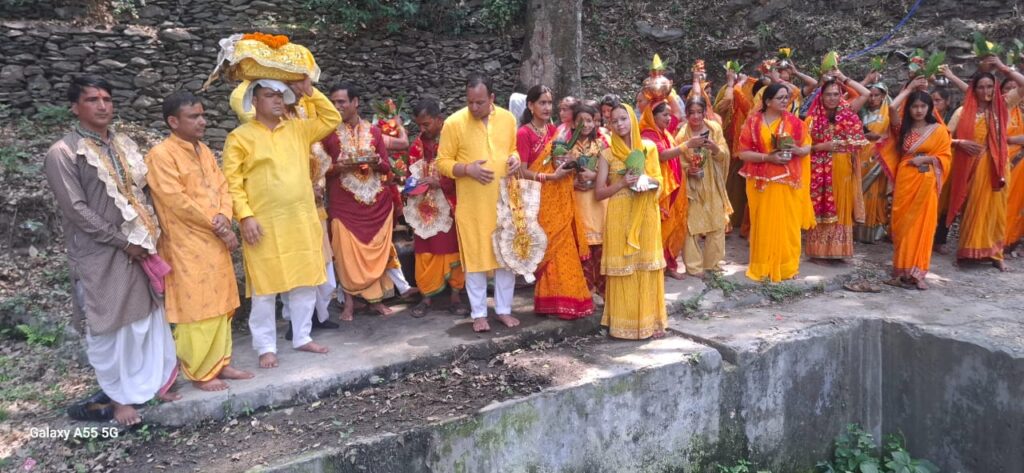गजा: जल कलश यात्रा के साथ श्रीमद्भागवत कथा ज्ञान यज्ञ का शुभारंभ