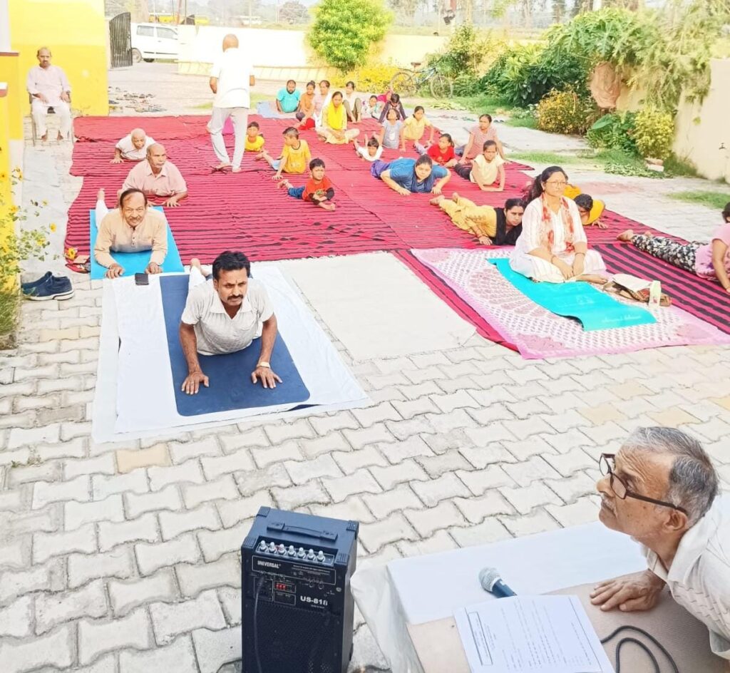 सेवा भारती रानीपुर हरिद्वार कर रहा अंतर्राष्ट्रीय योग दिवस का आयोजन
