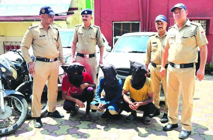 हरिद्वार: वाहन चोरी की तीन घटनाओं का खुलासा, दो कार व सात बाईकें बरामद, नाबालिग समेत चार गिरफ्तार