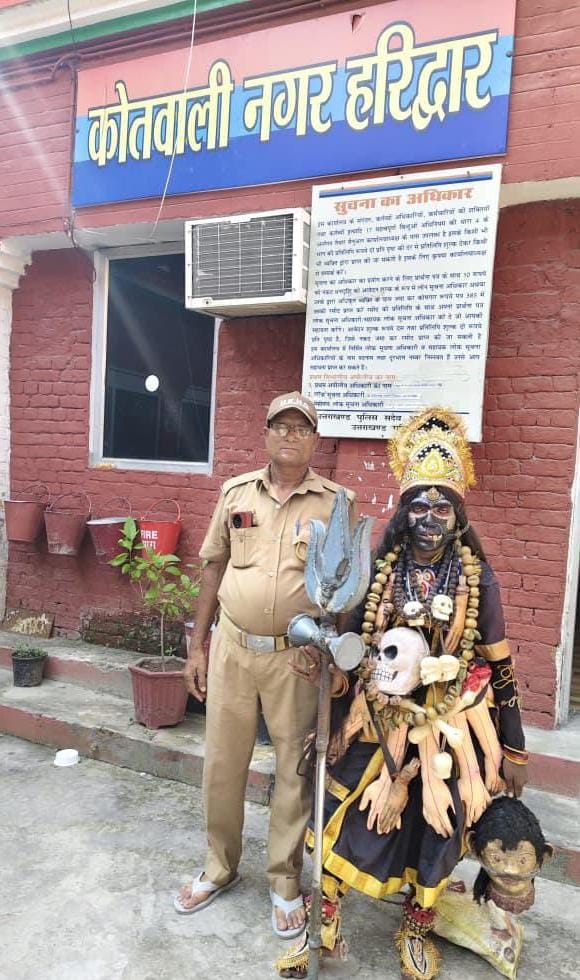 हरिद्वार : हिंदू देवी देवताओं का रूप धारण कर आमजन को ठगने वाला ढोंगी बाबा गिरफ्तार
