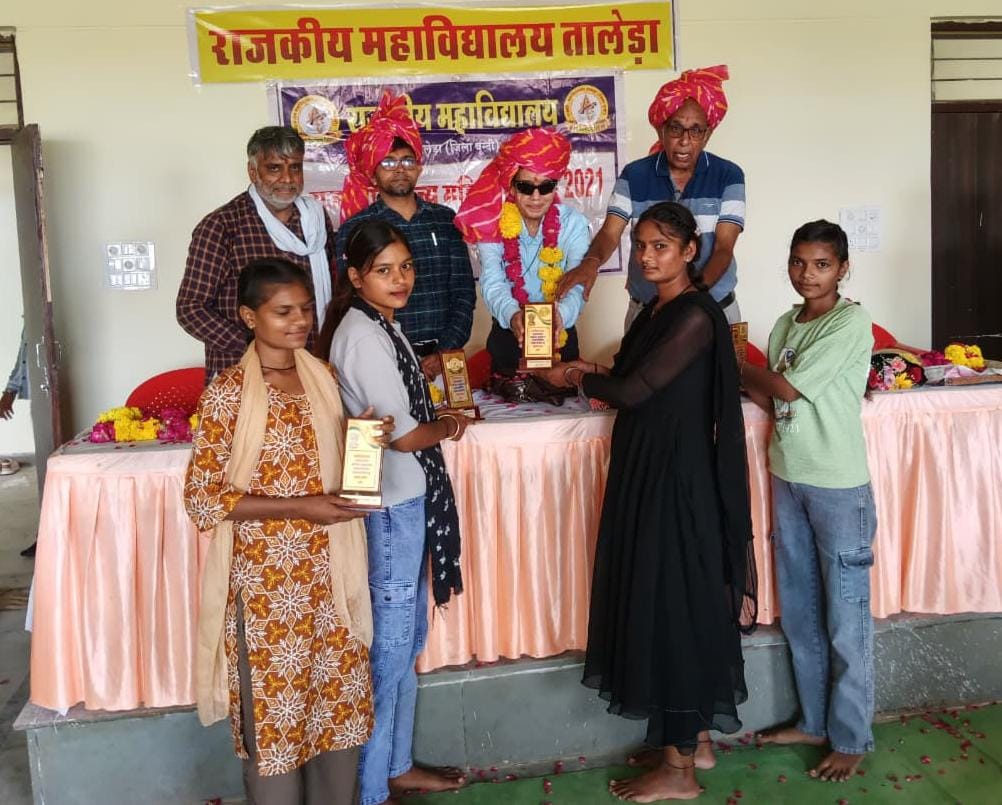 राजकीय महाविद्यालय तालेड़ा में हुआ एनवायरमेंट अवेयरनेस एंड क्लीनिनेस कार्यक्रम का आयोजन
