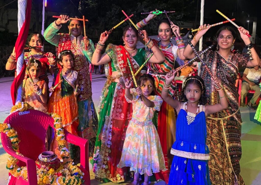 कोटा: गुरु नानक हाऊसिंग सोसायटी में पारम्परिक वेशभूषा में हुआ कार्यक्रम का आयोजन, देखें वीडियो