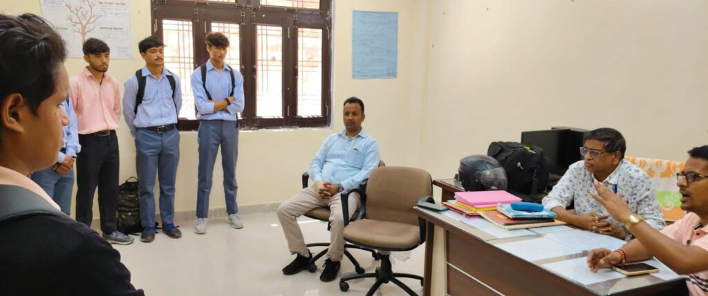 राजकीय व्यावसायिक महाविद्यालय पैठाणी में मनोनित छात्र संघ परिषद का हुआ गठन