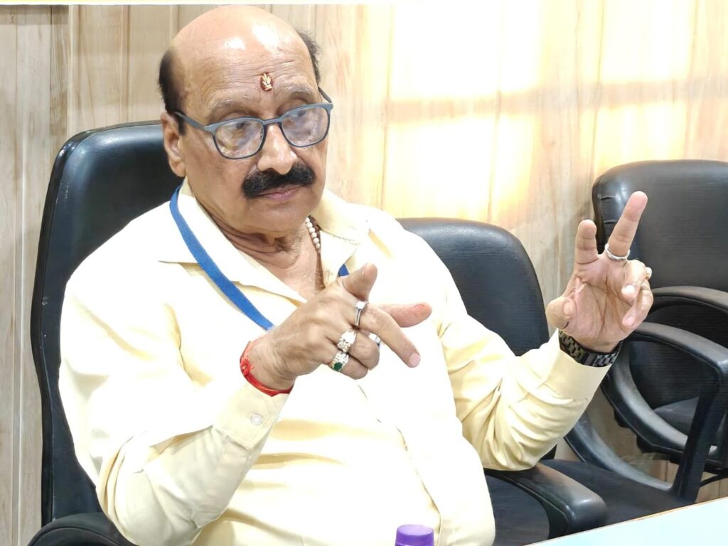 हरिद्वार: समाज सेवा के क्षेत्र में अग्रणी भूमिका निभा रहा महंत रघुवंश पुरी कोरा देवी ट्रस्ट-डा.भरत तिवारी